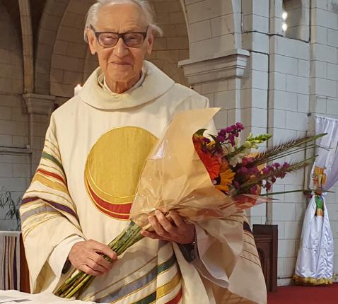 PASTOOR-EMERITUS MICHEL DE BEER IS 60 JAAR PRIESTER! © Peter Engelbert