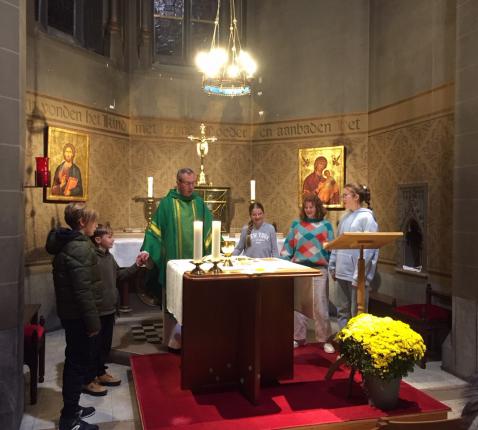 Catechetische viering © kerk in Moorslede