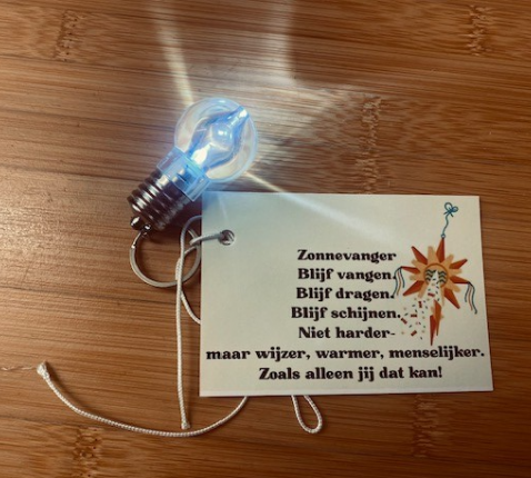 bezinnende tekst 'zonnevanger' 