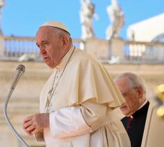 Paus Franciscus tijdens de algemene audiëntie van woensdag 25 mei 2022 © VaticanMedia
