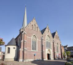 buitenzicht Sint-Pieterskerk 