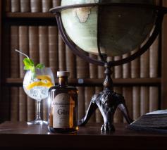 De nieuwe gin van de Gentse karmelieten © Sterkstokers bv