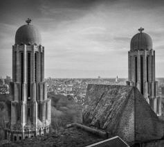 Zoals in de Sint-Pietersbasiliek in Rome, kan je in de basiliek van Koekelberg hoog onder de koepel wandelen en de hoofdstad overzien.  © Leo De Bock