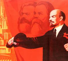 Het decreet van de held van de revolutie gaf de aanzet voor de opsluiting van 20.000 priesters en religieuzen © Communistische propaganda affiche/r.r.