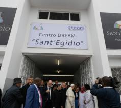Paus Franciscus bezocht vanmorgen vroeg het Zimpeto Hospital van Sant'Egidio in het noorden van Maputo © VaticanNews