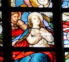 Detail van een glasraam in de Onze-Lieve-Vrouwekerk te Alsemberg. © Hugo Casaer