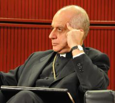 Aartsbisschop Rino Fisichella © Philippe Keulemans
