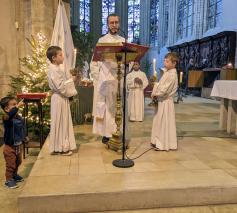 Het feest van Epifanie gevierd in de Sint-Kwintenskerk © Pastorale zone Leuven aan de Dijle