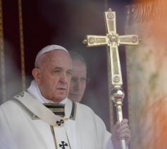 Paus Franciscus tijdens de paasviering in Rome © Vatican Media