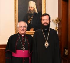 Metropoliet Antony van Volokolamsk en de apostolische nuntius Giovanni D'Agnello © ROC