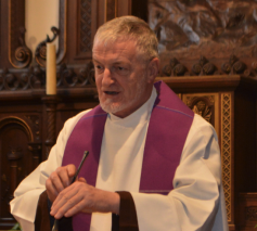 Roberto Genuin, de generale overste, kwam de fusie toelichten en ging voor in een eucharistieviering. © Erik De Smet
