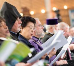 Gebed in de kapel van het Oecumenisch Centrum in Genève © Albin Hillert/WCC