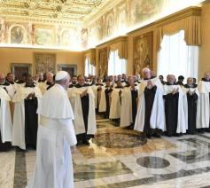 Karmelieten bij paus Franciscus © Vatican Media