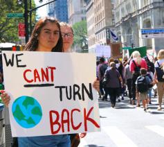 Gelovige jongeren spelen een leidende rol bij de inzet voor het klimaat © Marcelo Schneider/WCC