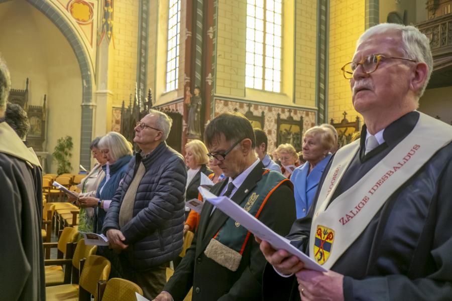 Eucharistieviering ter voorbereiding bedevaart "Baaldjes Kruus" © Lambert J. Derenette en Linda Renette