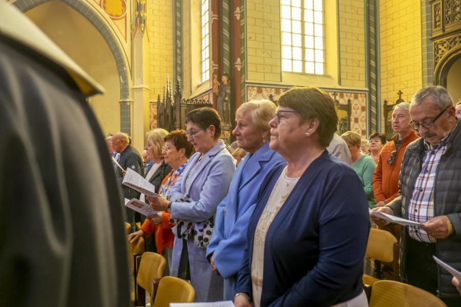 Eucharistieviering ter voorbereiding bedevaart "Baaldjes Kruus" © Lambert J. Derenette en Linda Renette