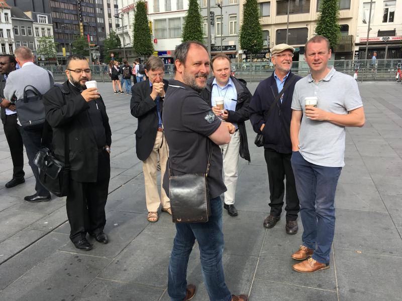 De groep is klaar voor vertrek naar Mechelen © Koenraad Janssen