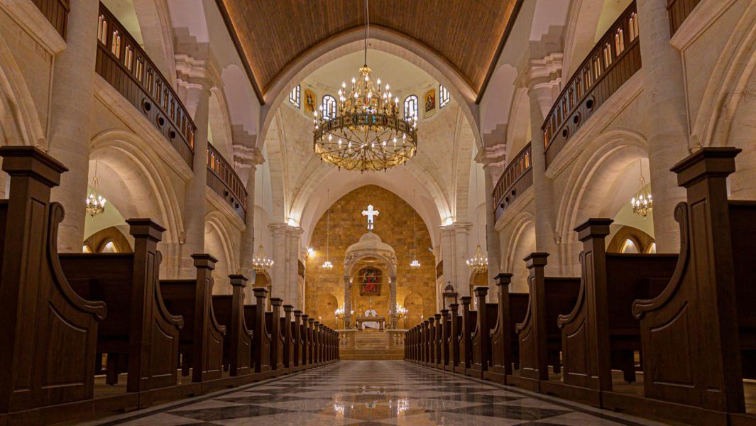 Interieur van de Sint-Elia-kathedraal van Aleppo na de restauratie © Kerk in Nood