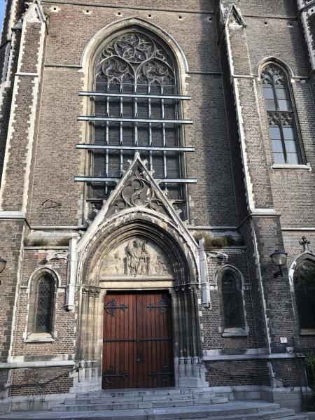 de kerk is een geklasseerd stadgezicht 