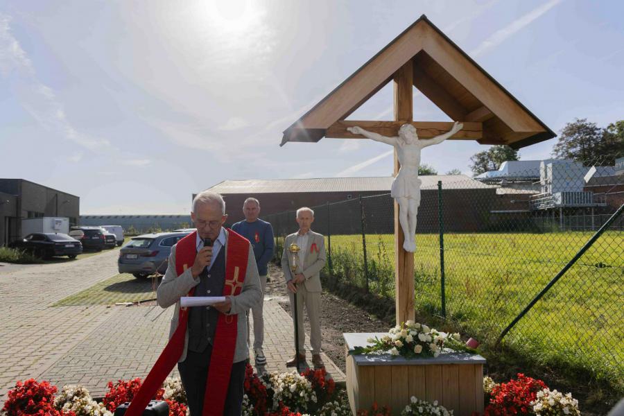 Inwijding 14de kruis ommegang © M.R.