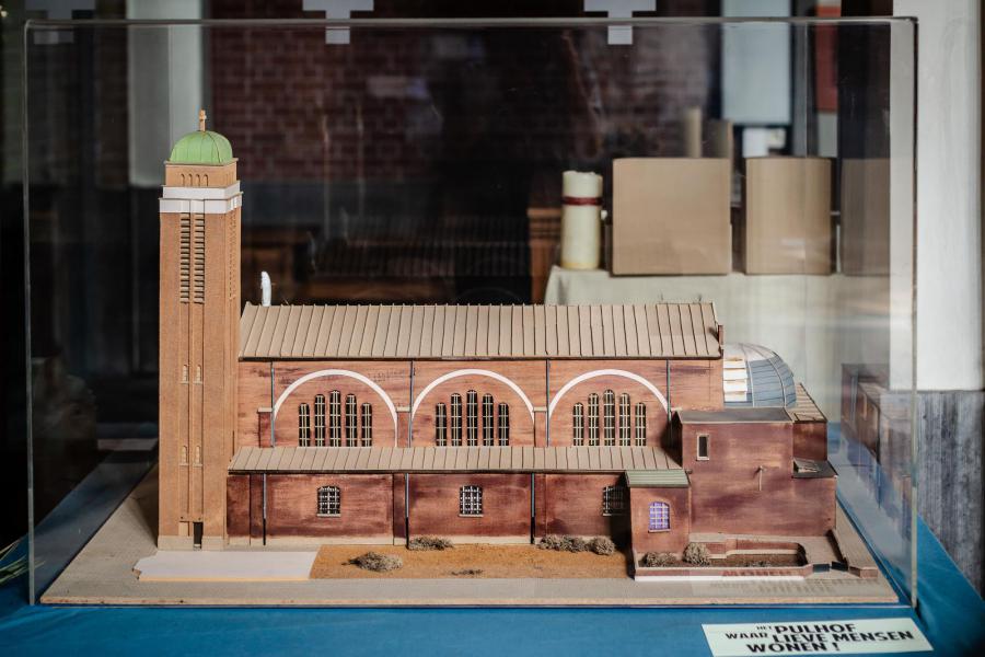 maquette van de kerk door Hugo Zwysen in 1976 © Jochen Verghote – LUCID