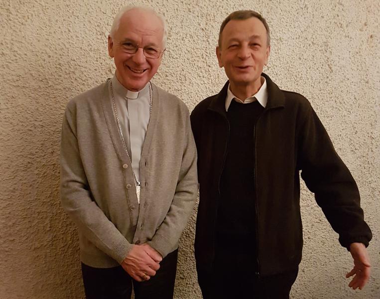 Kardinaal Jozef De Kesel met broeder Alois, de prior van de Taizé-gemeenschap © HC