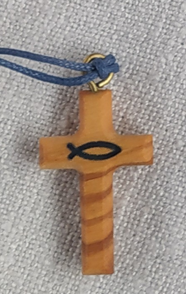het kruisje dat de vormelingen kregen 