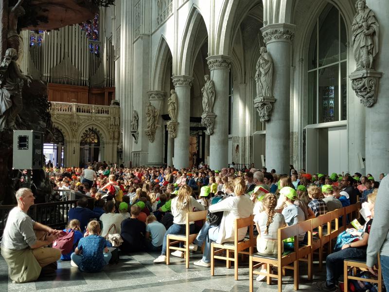 Vijftienhonderd kandidaat-vormelingen beleefden zaterdag een vreugdevolle Missiodag in Mechelen © Missio