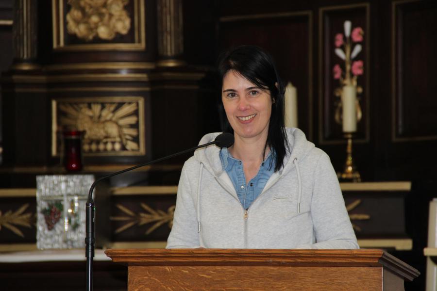 Lector en mama Nel © Pastorale Eenheid O.L.V. Krekedal Kortemark