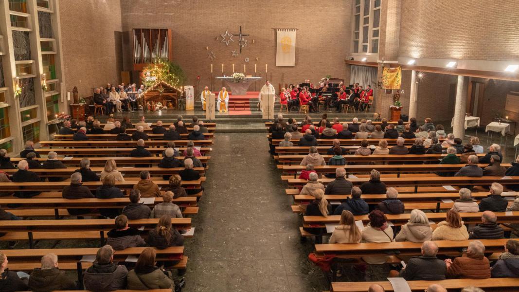 afscheid Salvator Mundi-kerk © © Luc Van de Sype