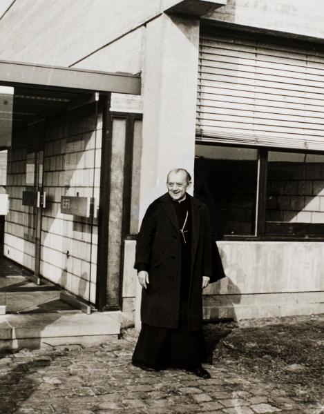 In 1975 bracht Hélder Câmara een bezoek aan de Kulak in Kortrijk 