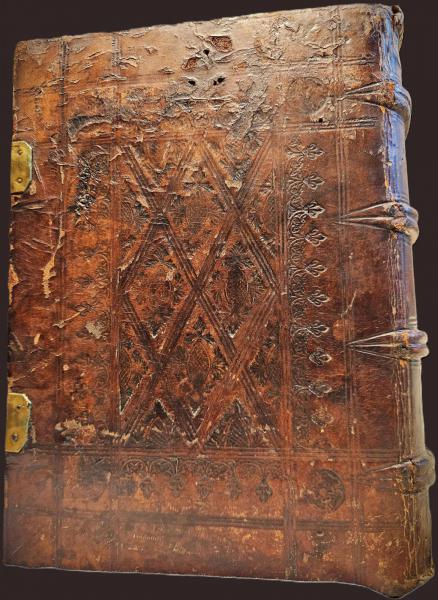 Achterplat, restanten van bronzen klampen en blindstempeling © Bibliotheek Grootseminarie