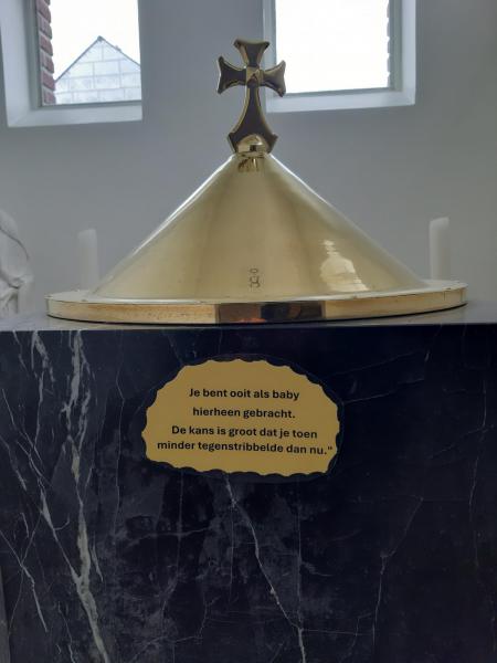 gekke kerkwandeling © Rita Van Thuyne