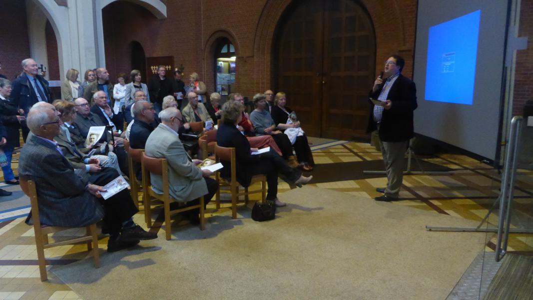 opening door Edwin De Cleyn, schepen van erfgoed - copyright Karel Croux