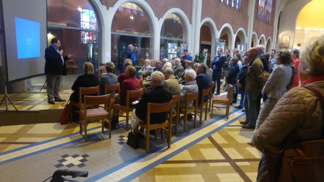 opening door Edwin De Cleyn, schepen van erfgoed - copyright Karel Croux