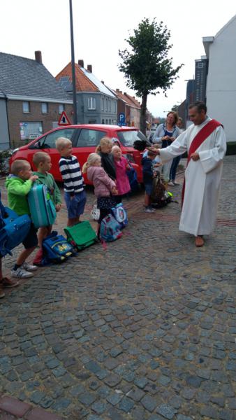 Gezegend het schooljaar in voor de kinderen van Ingooigem. 