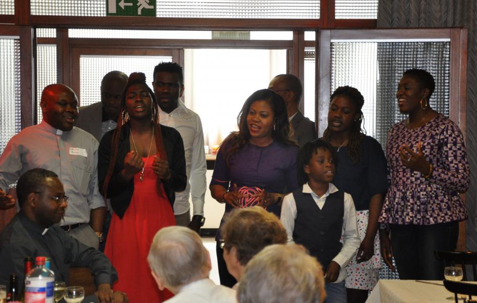 Feest met de wereldkerk © Callistus Okponenwu