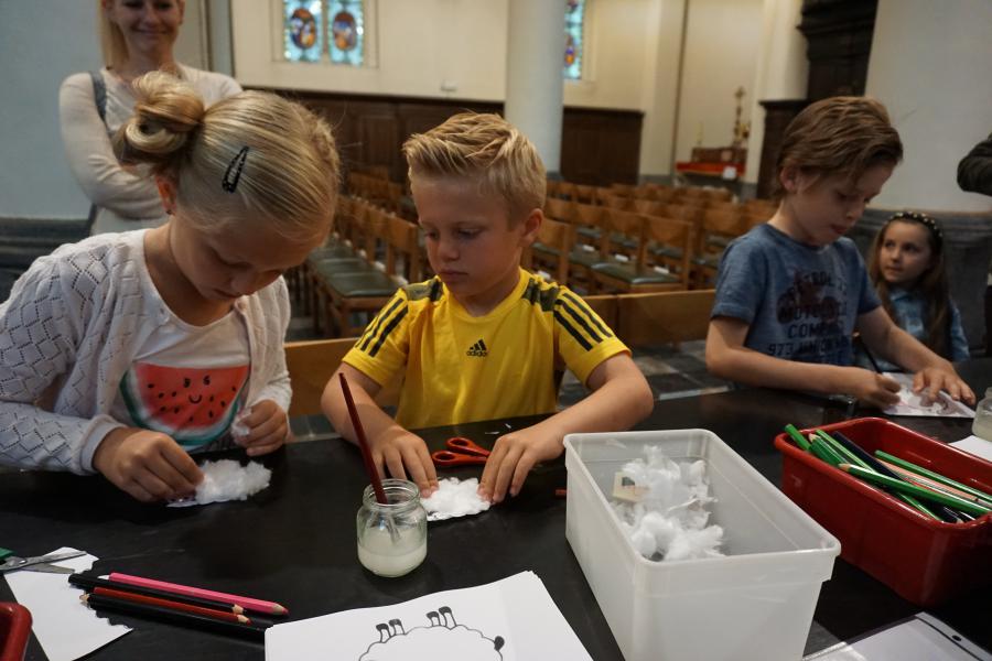 kerkentocht © parochie Onze-Lieve-Vrouw Lichtaart