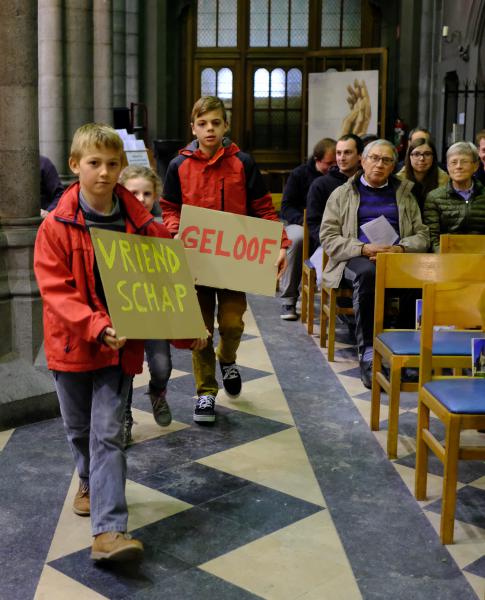 Meibedevaart Landelijke bewegingen © Karla Derwael