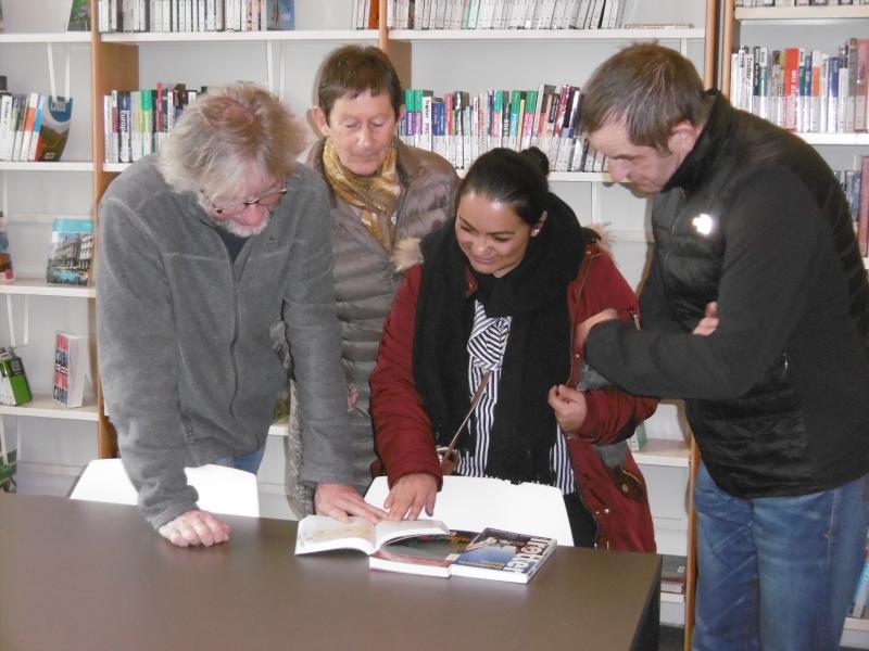 12 maart bibliotheek Evergem © parochie in Assenede-Evergem-Zelzate