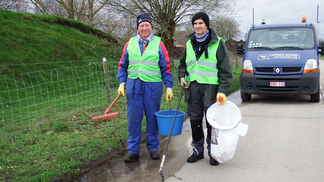 16 maart zwerfvuilactie © parochie in Assenede-Evergem-Zelzate