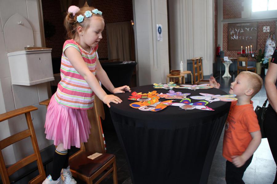 Kerkverkenning van de eerste communicanten © RvH