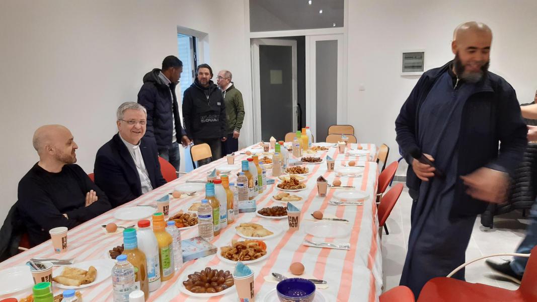 Iftarmaaltijd 13 april 2022 © Bisdom Antwerpen