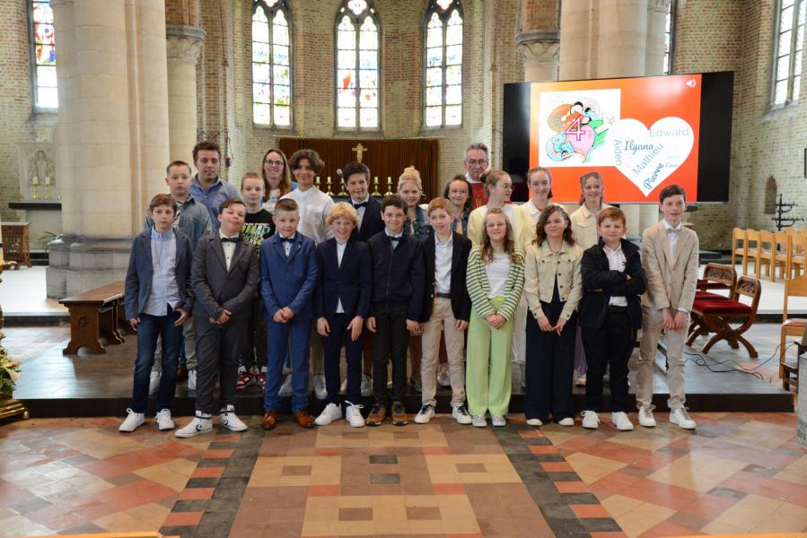Proficiat aan onze vormelingen van Zarren! © Pastorale Eenheid O.L.V. Krekedal Kortemark