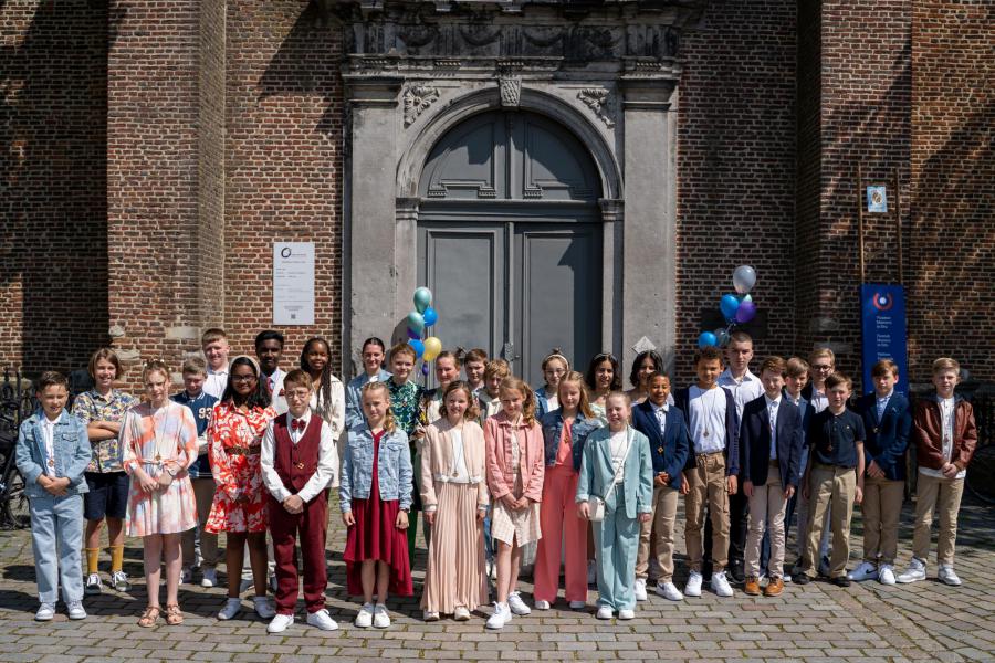 Vormelingen parochie Sint-Pieter en Goddelijk Kind Jezus Turnhout © Bisdom Antwerpen