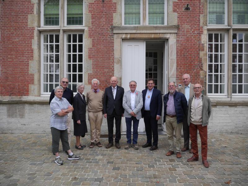 De leden van Brugge-Mariastad vzw samen met bisschop Lode. © Brugge-Mariastad vzw