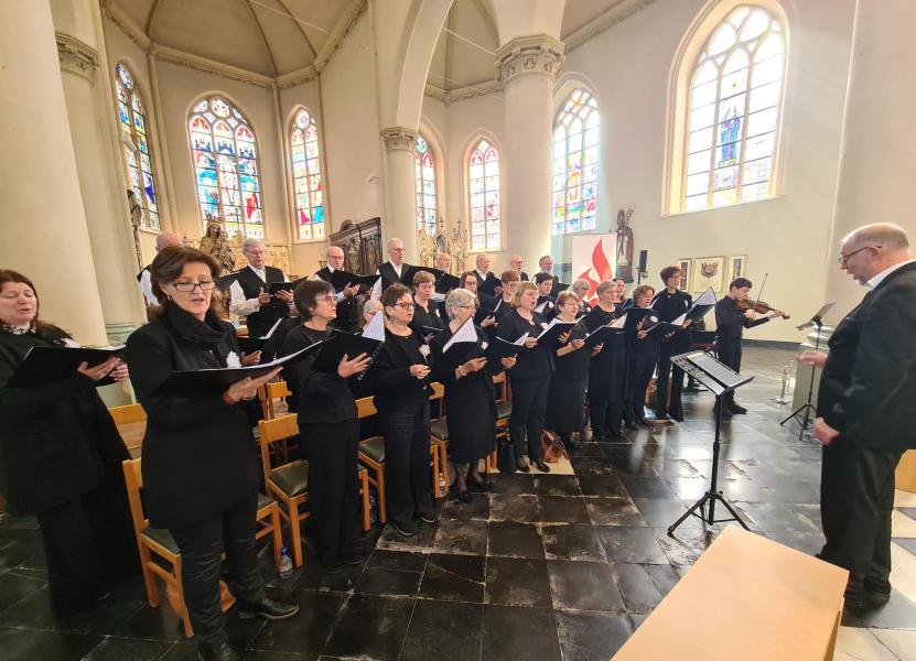 Paasviering in de Sint-Amanduskerk te Wingene 