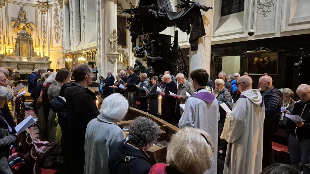 Een zee vol namen 1 © Paulusgemeenschappen