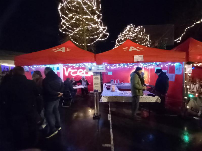 De Wiilriijkse parochies op de kerstmarkt 2024 