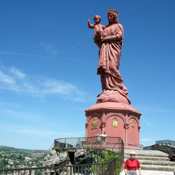LE PUY Notre_Dame_de_France © T Poorters